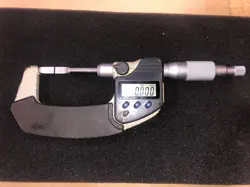MITUTOYO DIGITAL BLADE MICROMETER 0-25MM 0.001MM NO. 422-230