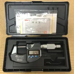 MITUTOYO MICROMETER 395-271-30 BMD-25MX JAPAN