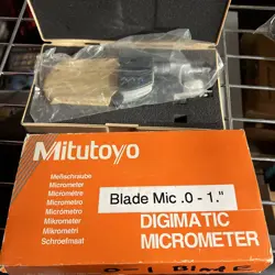 MITUTOYO 422-360 DIGITAL BLADE MICROMETER 0-1