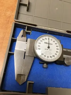 DIAL CALIPERS W/