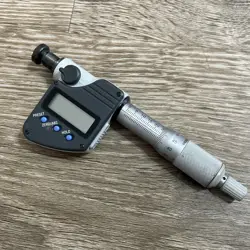 HEAD USED NEEDS
