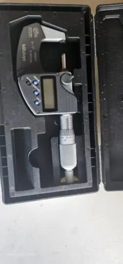 DIGITAL MICROMETER!