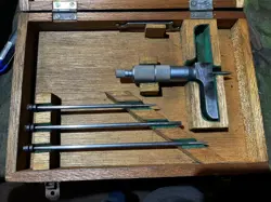 MITUTOYO  DEPTH MICROMETER 0-4