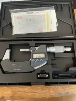 MITUTOYO DIGITAL MICROMETER 293-231-30 JAPAN