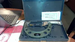 MITUTOYO NO. 103-219 OUTSIDE MICROMTER 4 TO 5