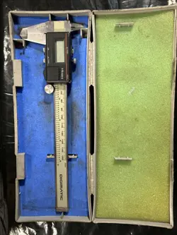 MITUTOYO 6” DIGITAL CALIPER IN CASE