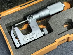 MITUTOYO 117-107 INTERCHANGEABLE ANVIL MICROMETER. 0-1