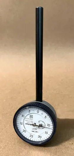 MITUTOYO 1167 BACK PLUNGER TYPE INDICATOR WITH HOLDING BAR (0-.200