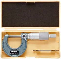 MITUTOYO 103-137 OUTSIDE MICROMETER, 0-25MM RANGE, 0.01MM GRADATION 0.002MM