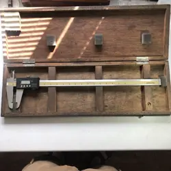 MITUTOYO CD-18