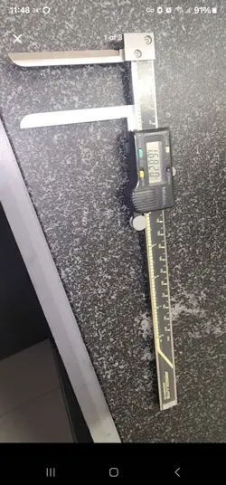 MITUTOYO CALIPERS (KNIFE BLADES 573-242-10)