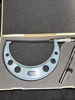 MITUTOYO 6-7”OUTSIDE MICROMETER .0001” #103-221 W STANDARD IN PLASTIC CASE