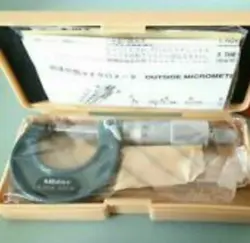 NEW MITUTOYO 103-137 OUTSIDE MICROMETER 0-25MM / 0.01MM NEW AND ORIGINAL
