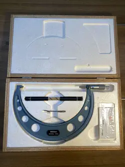 MITUTOYO MICROMETER 200-225MM