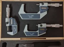 MITUTOYO 3 PCS. DIGITAL MICROMETER SET