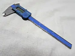 WORKING MITUTOYO 6 IN. 150MM DIGITAL CALIPER NO CASE