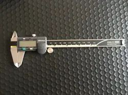 MITUTOYO   500-196-30 150MM LCD ABSOLUTE DIGITAL VERNIER CALIPERS