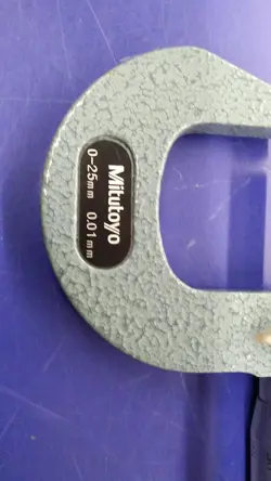 MICROMETER 0.01MM PRECISION