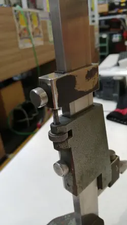 WITH CARBIDE TIP