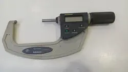 MITUTOYO 293-668 DIGITAL MICROMETER - PRECISION MEASURING TOOL -