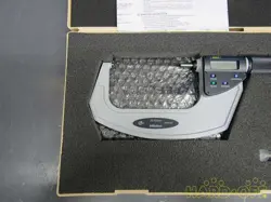 MITUTOYO MDQ-105M MEASURING