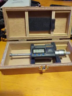 MITUTOYO DIGITAL HOLTEST BORE GAGE 468-263 / .425