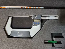 MITUTOYO 293-333 DIGITAL OD MICROMETER IP65 3-4 INCH