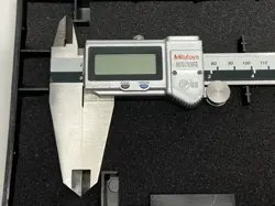 MITUTOYO 500-674 ABSOLUTE COOLANT-PROOF VERNIER CALIPER, 0-12