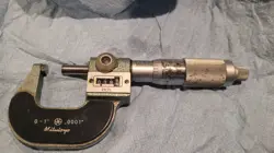 MITUTOYO BRAND  MECHANICAL DIGITAL MICROMETER.  PRODUCT CODE 193-211  0-1”