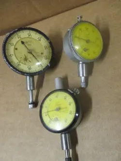 LOT OF 3 AMES AND MITUTOYO DIAL INDICATORS
