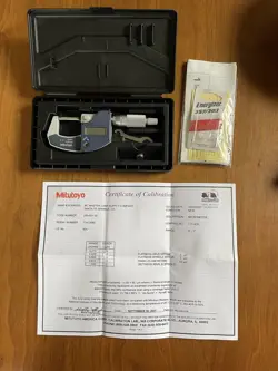 MITUTOYO 293-831-30 OUTSIDE MICROMETER DIGIMATIC MDC-MX 0-1