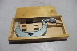MITUTOYO 3-4
