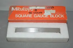 ^ MITUTOYO 8
