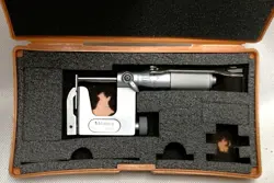 VINTAGE MITUTOYO 117-107 ACM ANVIL MICROMETER 0-1