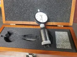 MITUTOYO CHAMFER GAGE OD + CASE AND FLAT