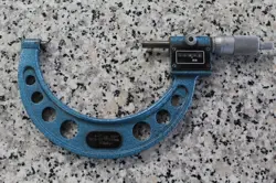 MITUTOYO 193-215 OUTSIDE MICROMETER, COMBIMIKE VERNIER AND DIGIT INDICATOR, 4-5
