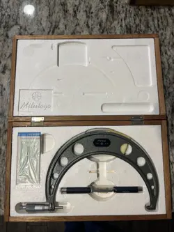 MITUTOYO 8” - 9” NO. 103-185A MICROMETER WITH CASE