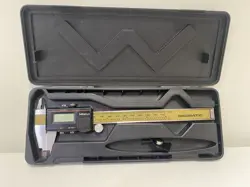 MITUTOYO 500-351 DIGITAL CALIPER WORKING AND WITH CASE AND EXTRA BATTERY
