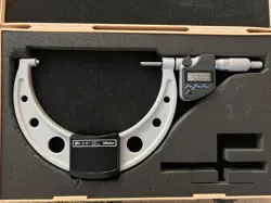 MITUTOYO 293-351-10 DIGITAL MICROMETER,OUTSIDE,5 TO 6 IN,SPC 6NPY9