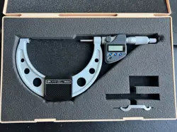 MITUTOYO DIGITAL OD MICROMETER 4-5