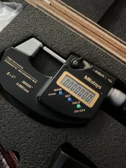 MITUTOYO 293-130-10 SUB-MICRON DIGIMATIC MICROMETER 0-1