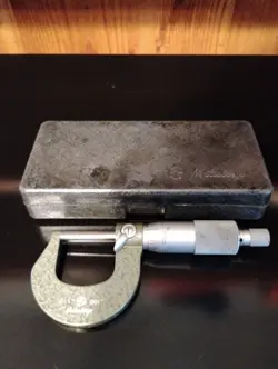 MITUTOYO MICROMETER 0-1