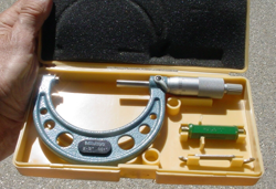 MITUTOYO 103-179 OUTSIDE MICROMETER 2-3