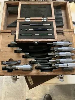 MITUTOYO 103 6 PIECE 0-6
