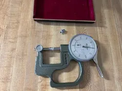 LENS METER