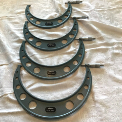 MITUTOYO 4 PIECE 8