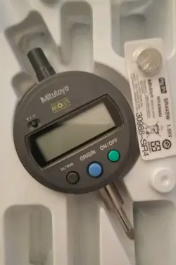 NEW. MITUTOYO ABSOLUTE DIGITAL INDICATOR, MODEL S112TX, 543-793-10