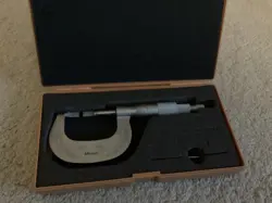 MITUTOYO BLADE MICROMETER 0-1  122-125 WITH CASE AND TOOL