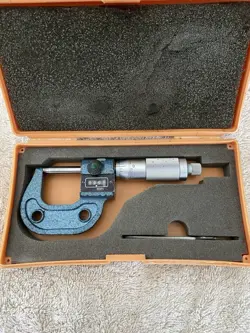MITUTOYO 159-211 0-1” COMBIMIKE MICROMETER