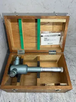 MITUTOYO HOLTEST THREE-POINT MICROMETER K2 125-150 JAPAN